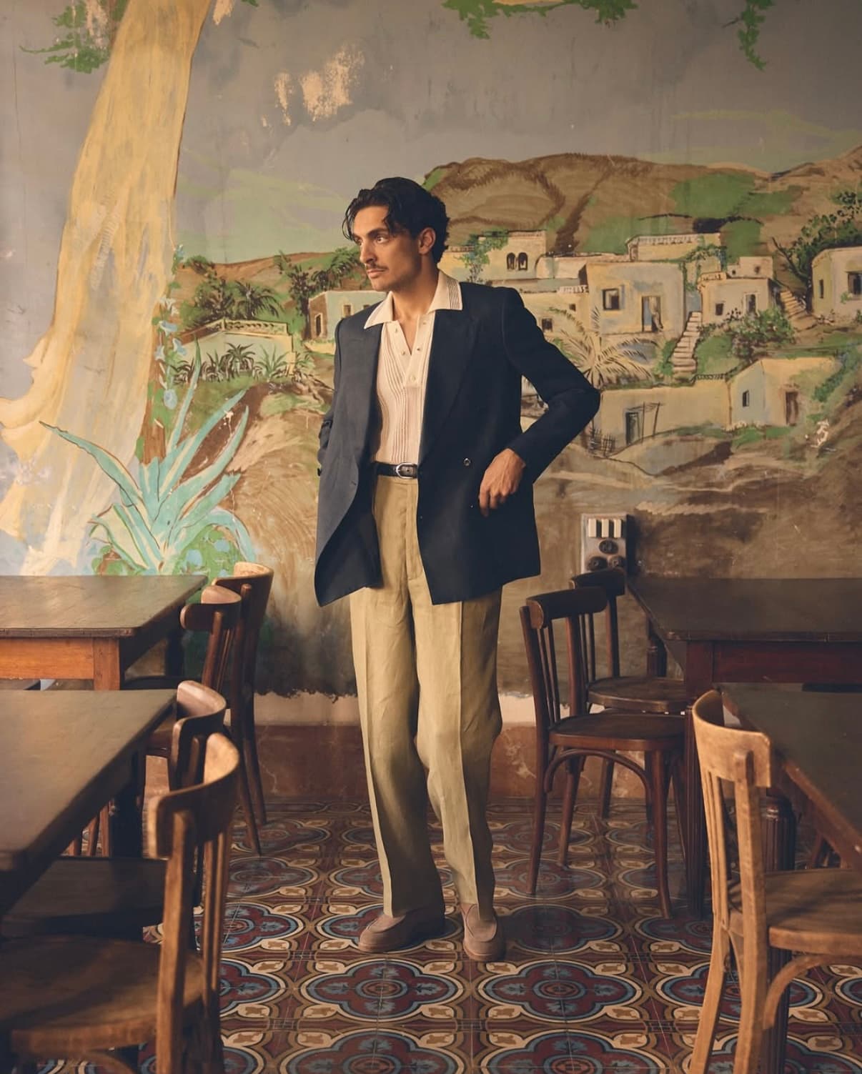 Mid-Century Inspired Casual Elegance